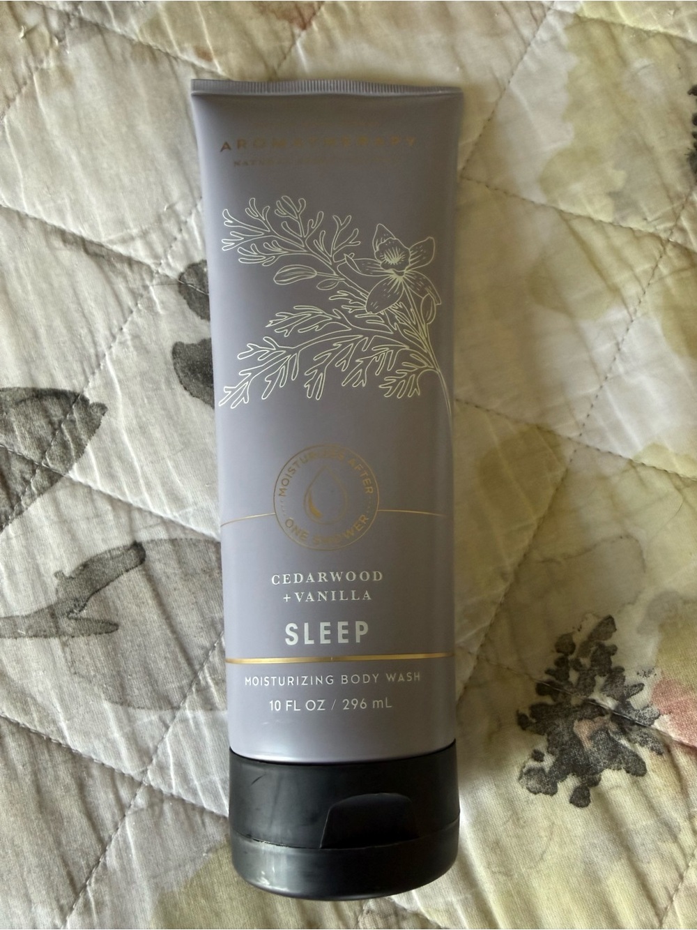 💜✨Bath & Body Works Sleep Moisturizing Body Wash — Lavender - Picture 4 of 4